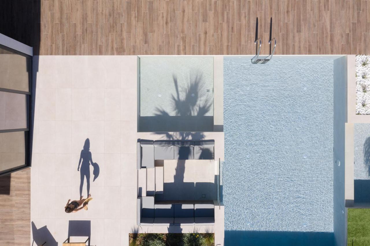 Mayana Luxury Villa, An Infinite Blue Experience, By Thinkvilla Bali  Экстерьер фото
